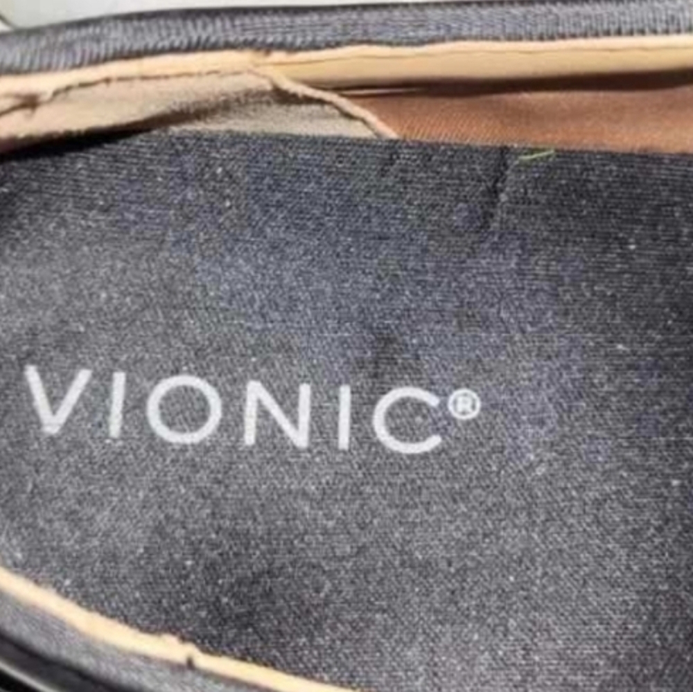 Vionic Leather Kimmie Black White Slip On Tennis Shoe Loafer Sneaker Women 7.5 - Picture 6 of 7